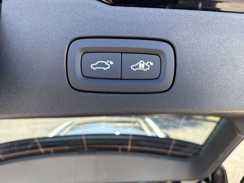 New 2026 Volvo V60 B5 Cross Country Ultra w/ Protection Package Premier image 13