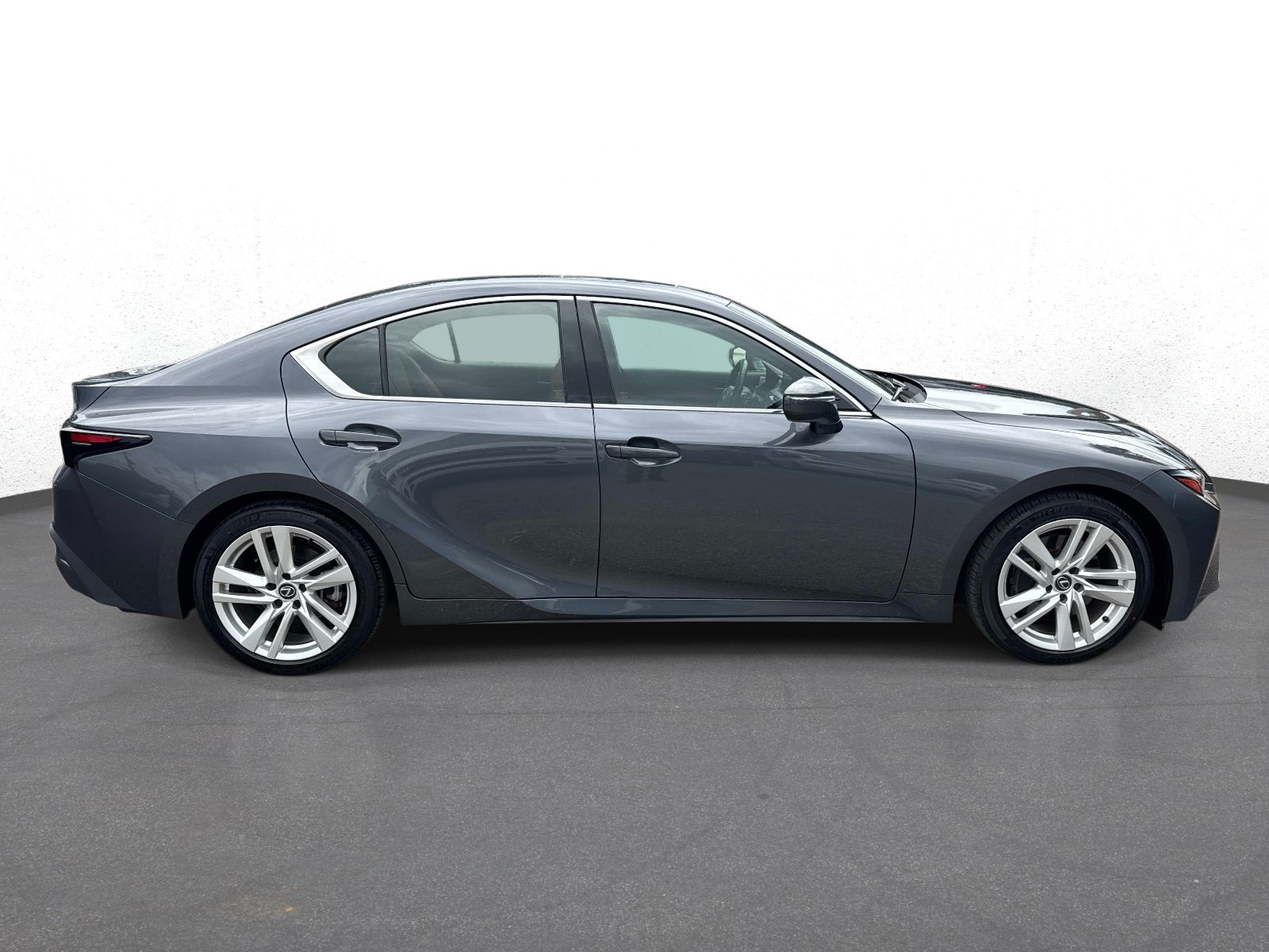 Used 2024 Lexus IS 300 w/ Comfort Package RWD image 2