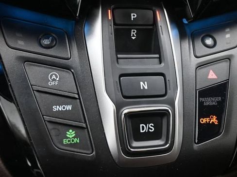 Used 2025 Honda Odyssey Touring image 32