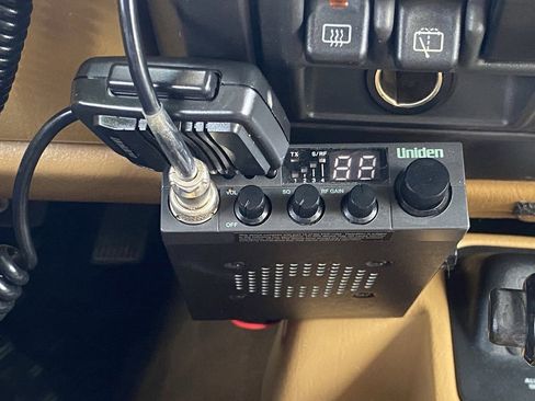 Used 2001 Jeep Wrangler Sahara AWD/4WD image 26