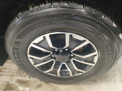 Used 2022 Toyota Tacoma TRD Sport image 4