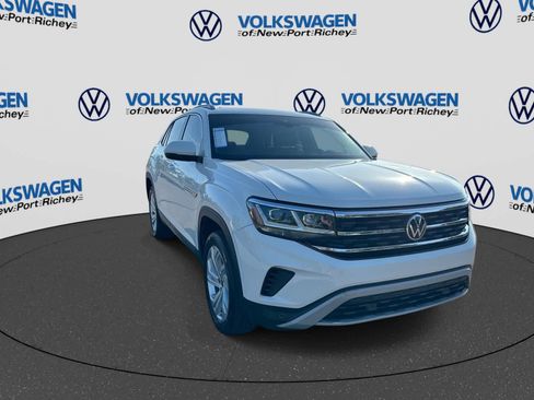 Used 2021 Volkswagen Atlas Cross Sport SEL FWD image 16