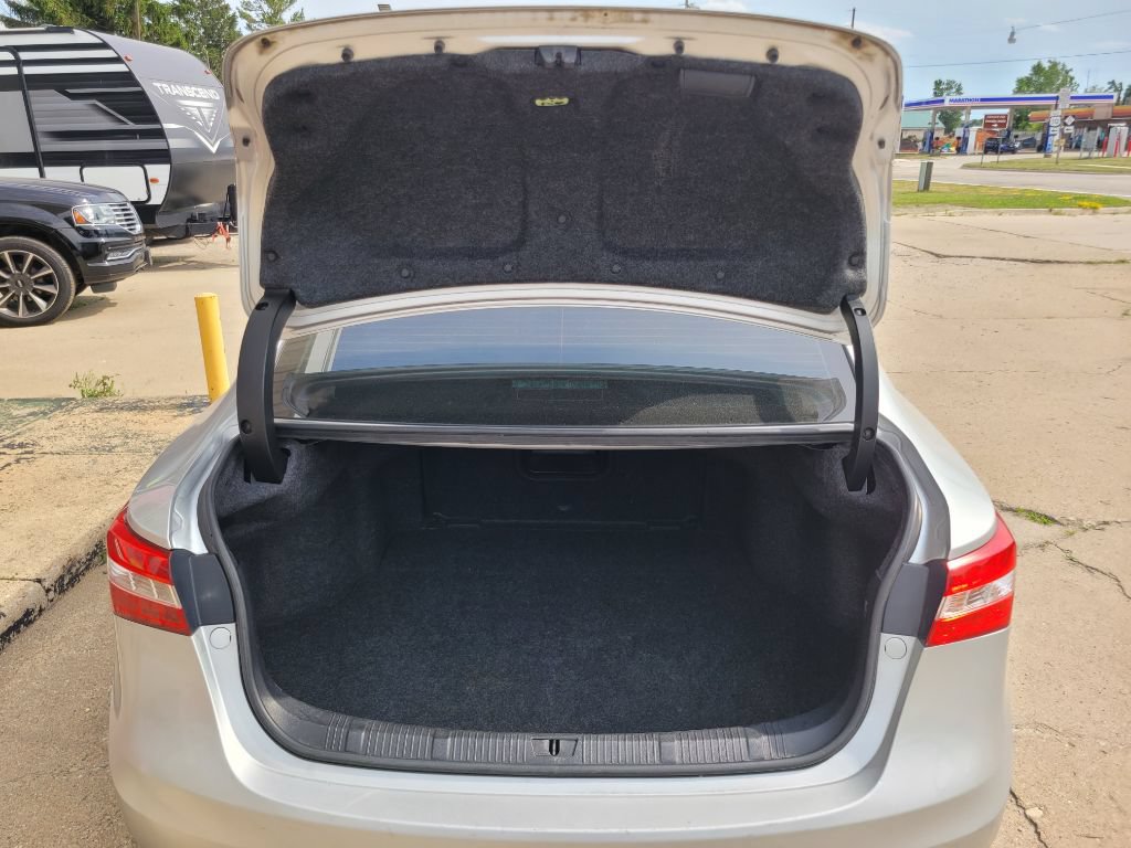 Used 2013 Toyota Avalon Limited FWD image 46