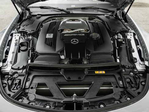 Used 2022 Mercedes-Benz SL 55 AMG 4MATIC image 32