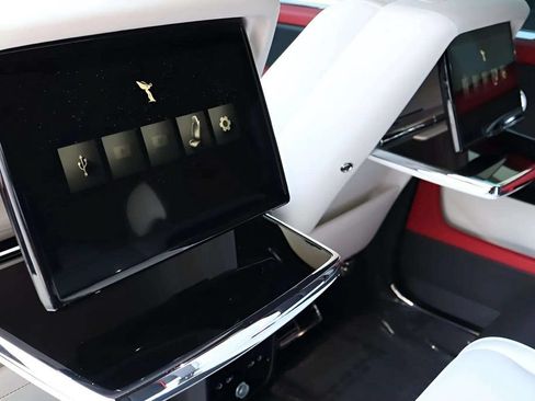 Certified 2026 Rolls-Royce Cullinan AWD/4WD image 17