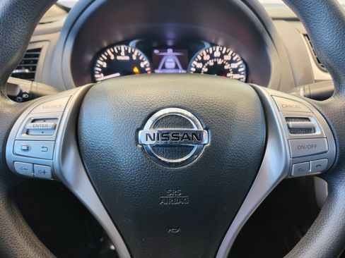 Used 2017 Nissan Altima 2.5 S w/ Power Driver Seat Package image 4