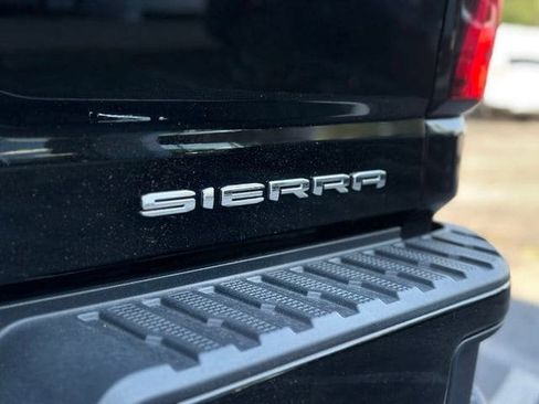 Used 2024 GMC Sierra 3500 Denali w/ Denali Reserve Package AWD/4WD image 18