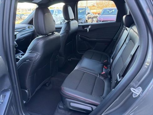New 2026 Ford Escape ST-Line w/ Cold Weather Package AWD/4WD image 7