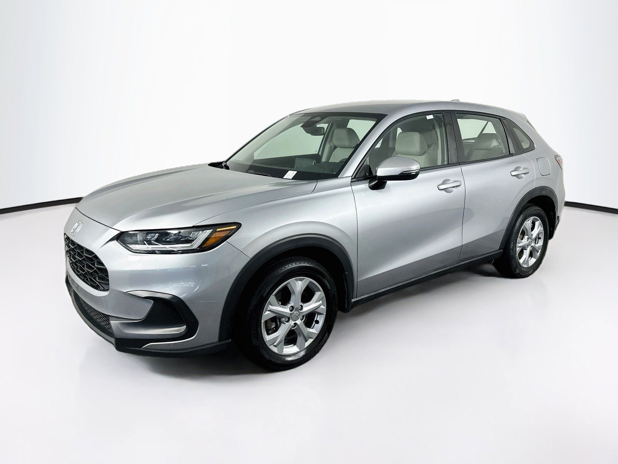Used 2024 Honda HR-V LX image 3
