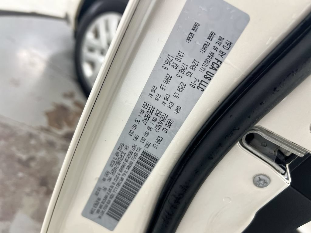 Used 2018 Dodge Journey SE w/ Connectivity Group FWD image 27