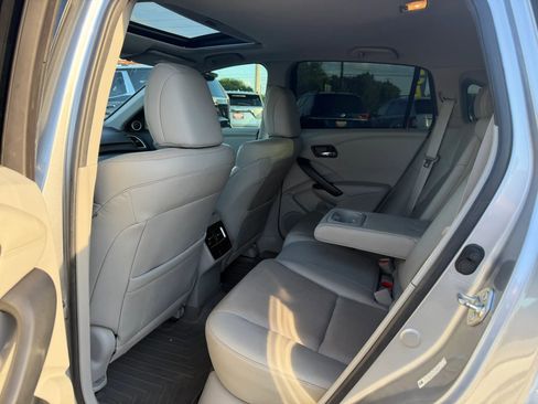 Used 2018 Acura RDX AWD w/ Advance Package image 8