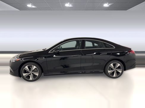 New 2026 Mercedes-Benz CLA 350 image 2