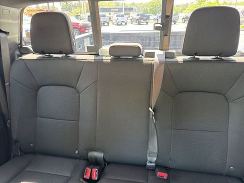 New 2026 GMC Canyon Elevation w/ Convenience Package image 11