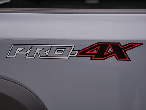 New 2026 Nissan Frontier PRO-4X w/ Pro-4x Convenience Package image 20