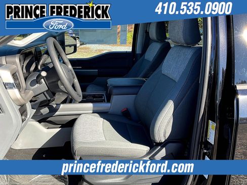 New 2026 Ford F250 XLT w/ XLT Premium Package image 9