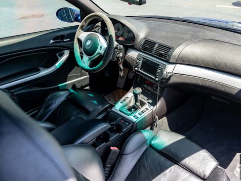 Used 2005 BMW M3 Coupe RWD image 40