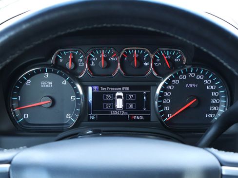 Used 2019 GMC Yukon XL SLT image 18