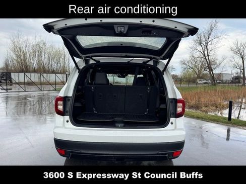 Used 2022 Honda Pilot Black Edition image 12