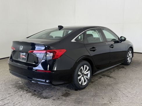 Used 2022 Honda Civic LX image 9