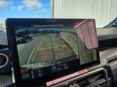 New 2026 Toyota 4Runner 4WD image 18