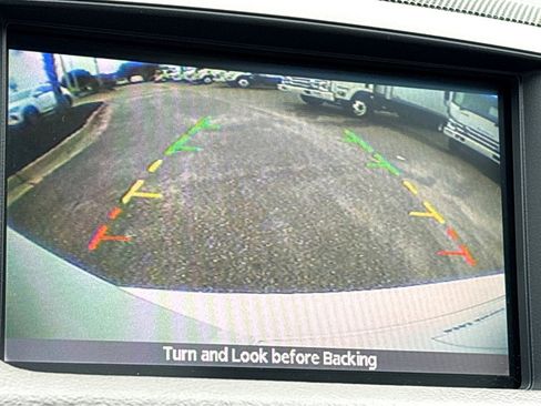 Used 2010 INFINITI M35 w/ Technology Pkg image 9