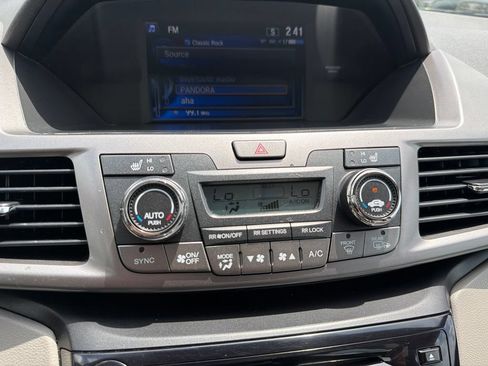 Used 2016 Honda Odyssey EX-L image 25