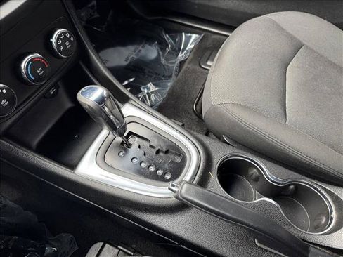 Used 2014 Dodge Avenger SE FWD image 15