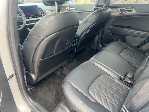 Used 2023 Kia Sportage X-Line w/ X-Line Premium Package image 5