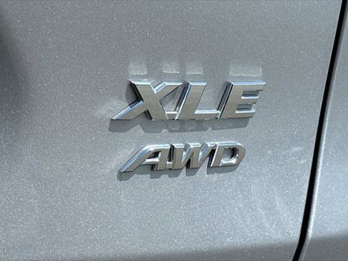 Certified 2025 Toyota RAV4 XLE AWD/4WD image 32