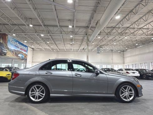 Used 2014 Mercedes-Benz C 250 Sedan image 34