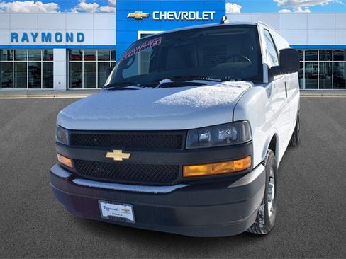 New 2025 Chevrolet Express 2500 Work Van w/ Driver Convenience Package image 7