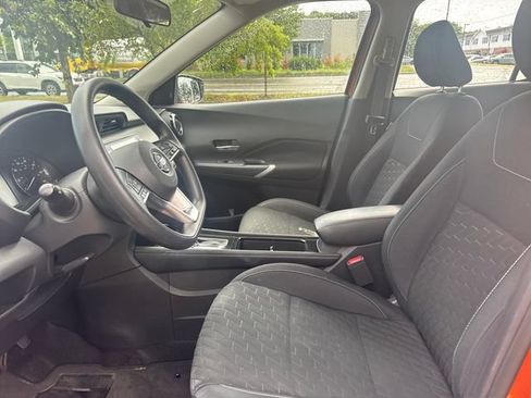Used 2021 Nissan Kicks SV FWD image 14