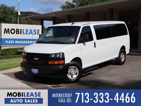 Used 2023 Chevrolet Express 3500 LS RWD image 1