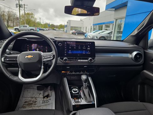 Certified 2023 Chevrolet Colorado LT w/ LPO, Pro Essentials Package AWD/4WD image 3