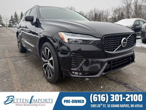 Used 2023 Volvo XC60 B5 Plus w/ Climate Package image 1