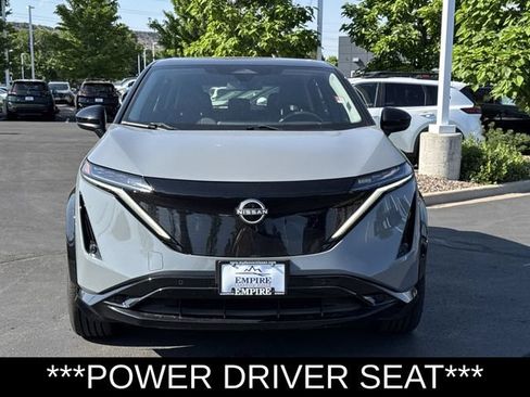 Used 2024 Nissan Ariya AWD image 8