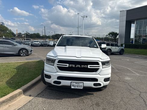 Used 2019 RAM 1500 Big Horn image 3