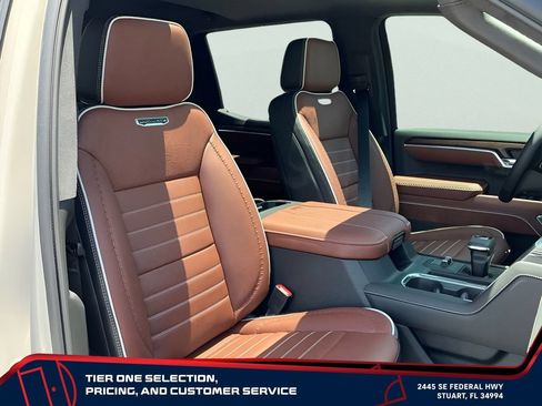 New 2026 GMC Sierra 1500 Denali Ultimate w/ LPO, Black Badging Package AWD/4WD image 25