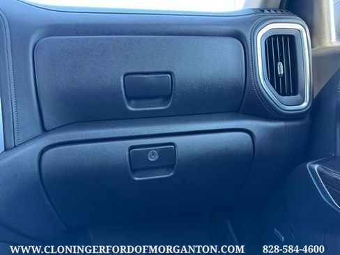 Used 2021 GMC Sierra 1500 Elevation w/ Preferred Package image 33