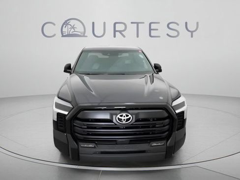 Used 2025 Toyota Tundra SR5 w/ SR5 Convenience Package RWD image 31