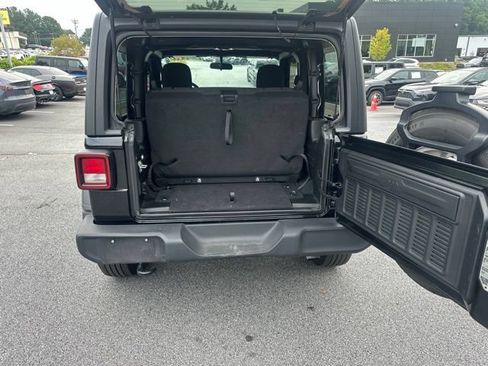 Used 2023 Jeep Wrangler Sport AWD/4WD image 15