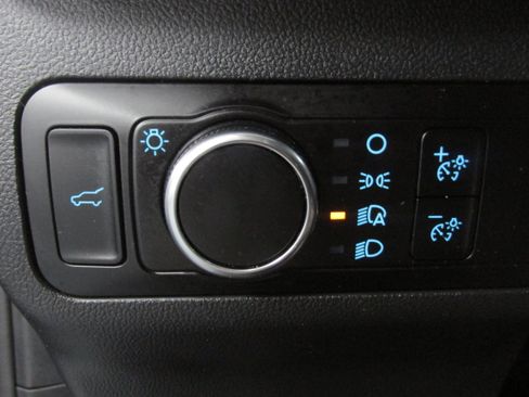 Used 2023 Ford Escape Active AWD/4WD image 30