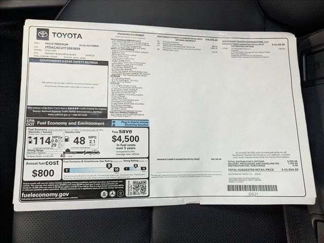 Used 2026 Toyota Prius Plug-In Hybrid w/ Limited Premium Package FWD image 17