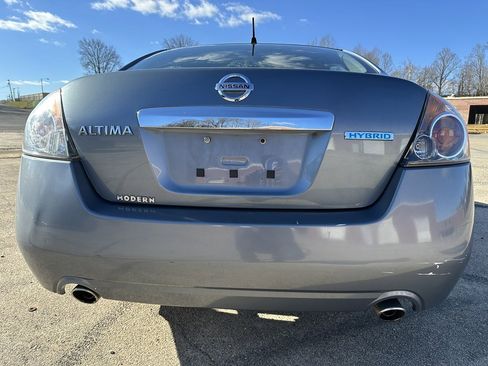 Used 2011 Nissan Altima HEV image 4