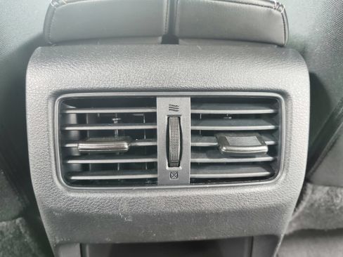 Used 2024 Nissan Rogue S AWD/4WD image 36
