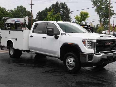 Used 2023 GMC Sierra 3500 Pro w/ Convenience Package AWD/4WD image 7