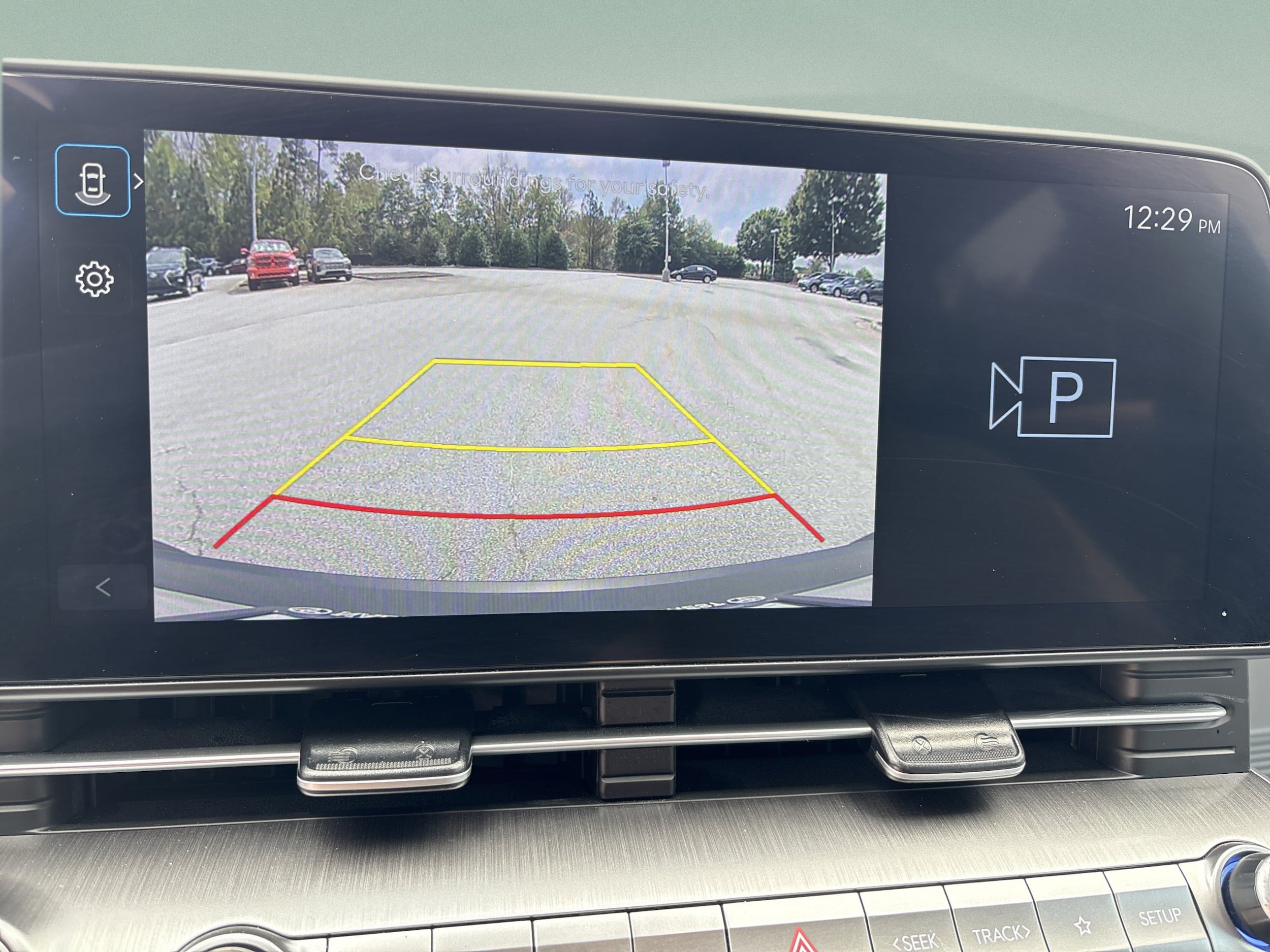 Used 2025 Hyundai Kona SEL FWD image 12