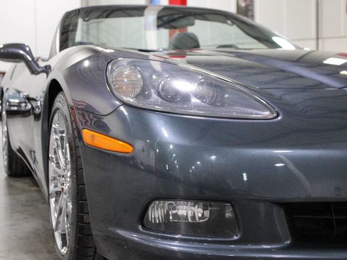 Used 2013 Chevrolet Corvette Convertible image 39
