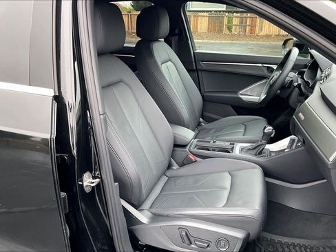 Used 2025 Audi Q3 2.0T Premium Plus image 10