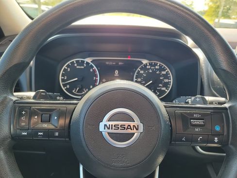 Used 2021 Nissan Rogue SV FWD image 20
